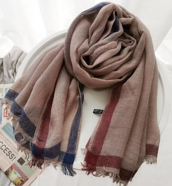 Autumn and Winter Latest Big Size Strip Pattern Lady Long Fashion Scarf