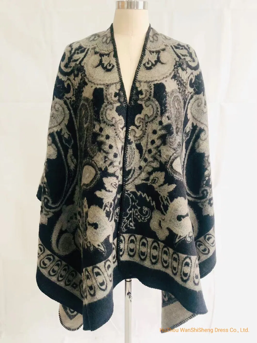 New Fashionabel Paisley Poncho Shawl Laides Winter Warm Poncho/Ruana//Warp/Cape