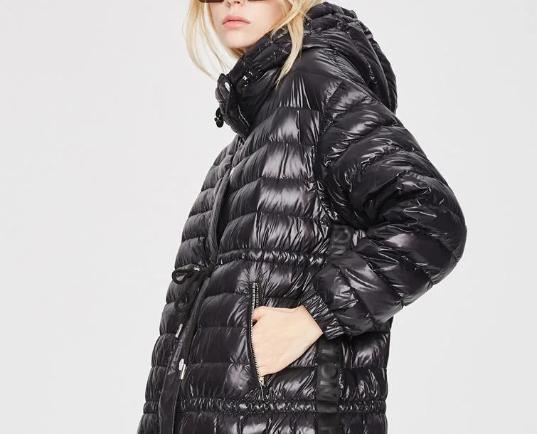 Hot Sale Winter Long Women&prime;s 90/10 Duck Down Jacket Black Winter Puffer Hoodie Coat Woman
