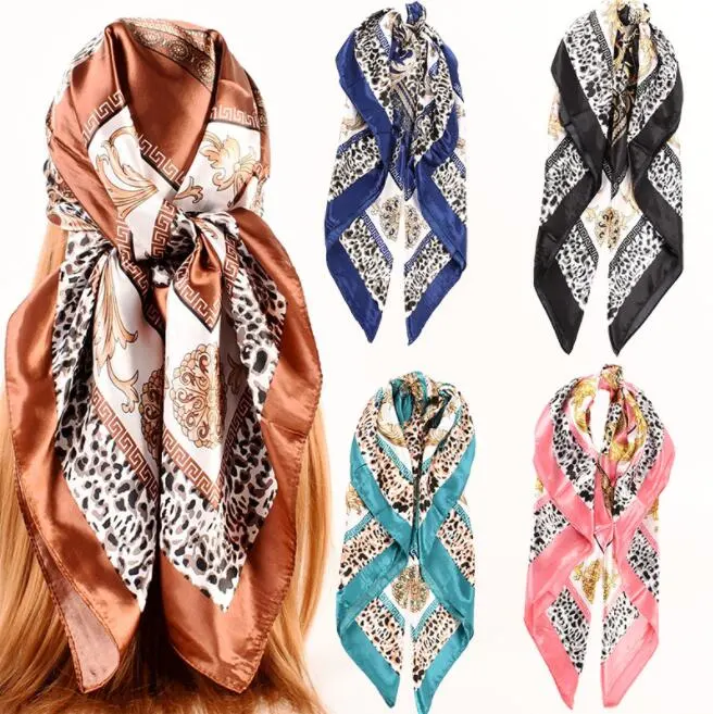 Autumn Winter New 90cm Square Leopard Print Chain Women&prime; S Fashion Satin Scarves