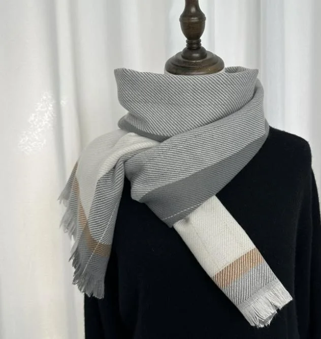 Autumn and Winter Women&prime;s Latest Fashion Checked Horizontal Stripe Warm Lady Scarf