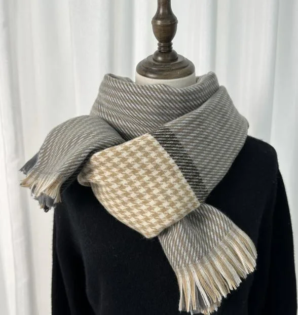 Autumn and Winter Women&prime;s Latest Fashion Checked Horizontal Stripe Warm Lady Scarf