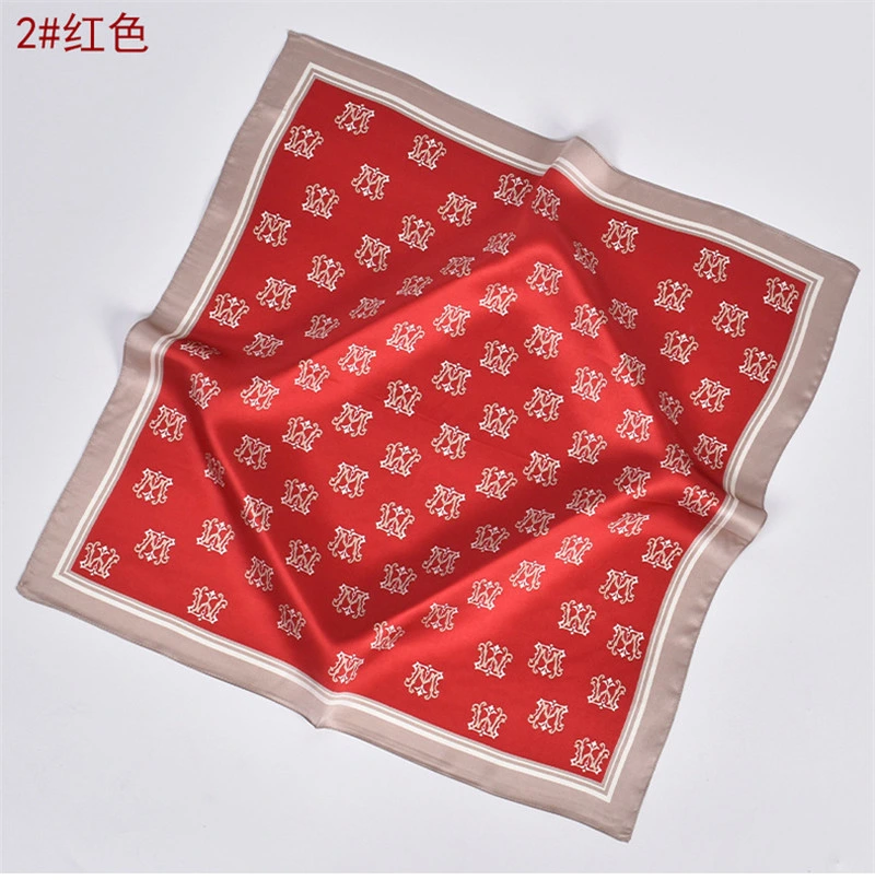 Factory Supply Classic Design Printed Scarves for Women