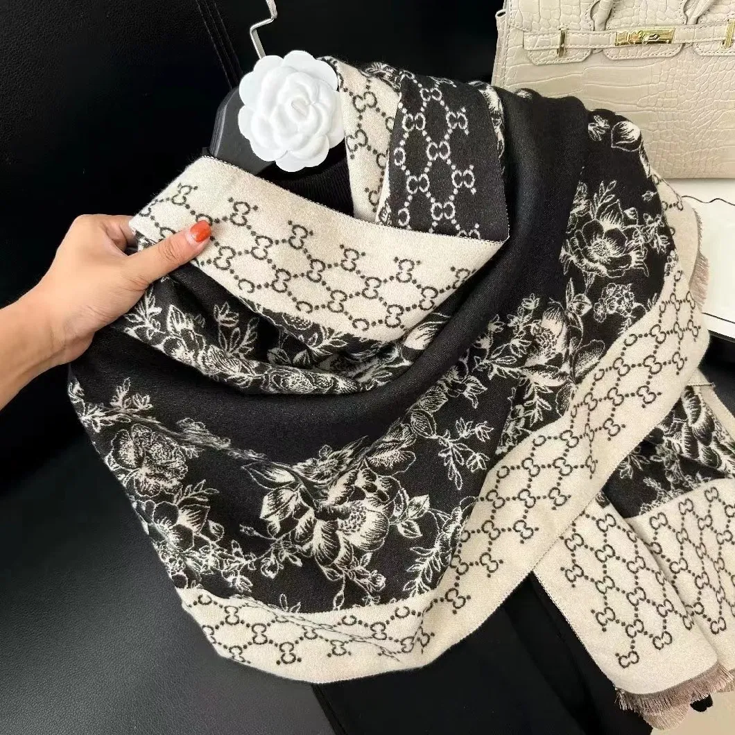 Letter Printed Shawl Luxury Designer Scarf for Women