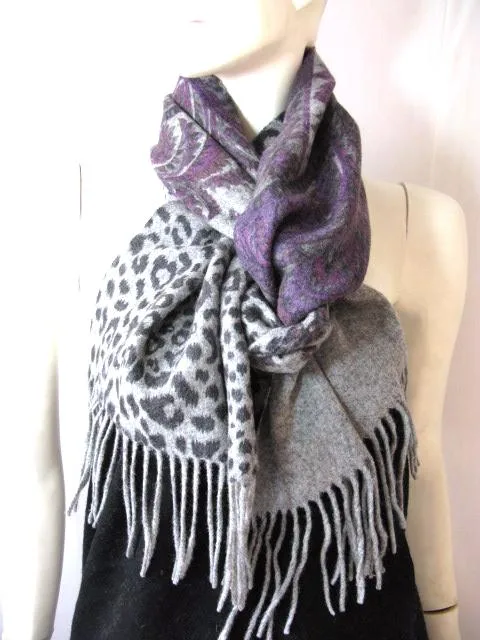 100%Lambswool Double Sides Printed Scarf Paisley/Leopard