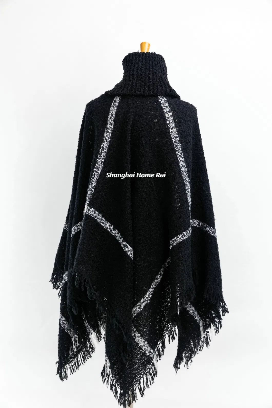 Spring Autumn Woman Lady Warm Fashion Woven Acrylic Boucle Yarn Brushed Black Fringe Pullover Wraps Grids Plaid Checks Shawl Turtleneck Poncho