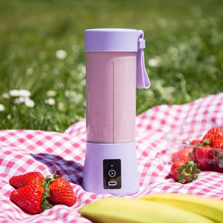 2024 Portable Electric Juice Cup Multifunctional Mini Personal Juicer Hot Sale USB Fruit Blender