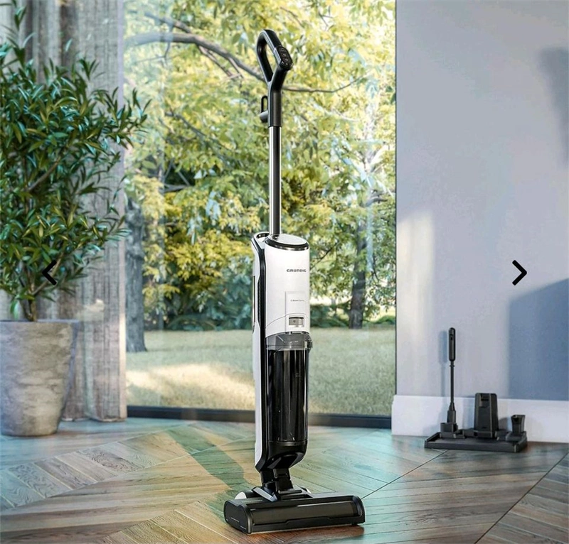 Compact Handheld Steam Cleaner with Rapid Heat-up and Large Reservoir Capacity