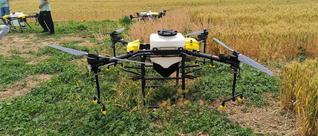 Drone Pulverizador Agricola 40L Pesticide Spraying Drone with 18s 30000mAh Smart Battery