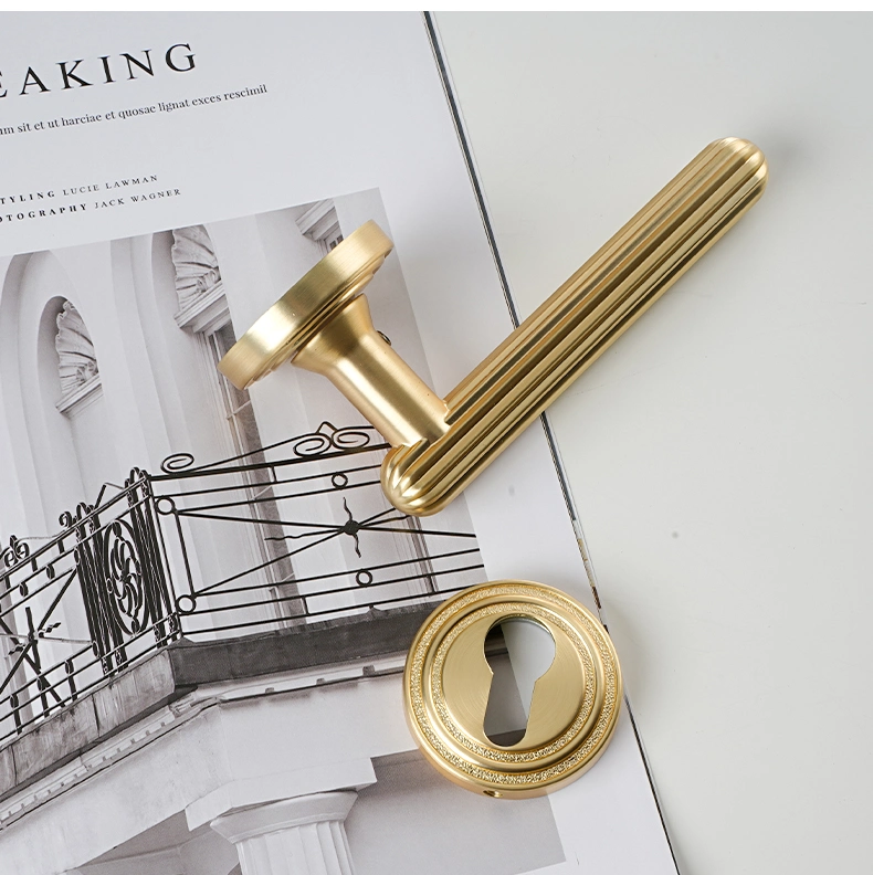 Decorative Bedroom Magnetic Door Lock European Style Gold Textured Door Handle Wholesale Zinc Door Handle