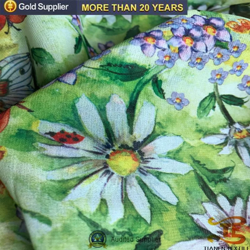 Beautiful Chinese Wholesale Digital Printing Chiffon Fabric for Dress