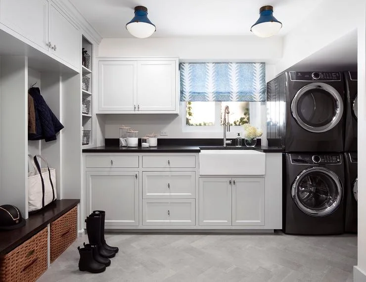 Popular Light Gray Matte Lacquer Modern Laundry Room Cabinet Design