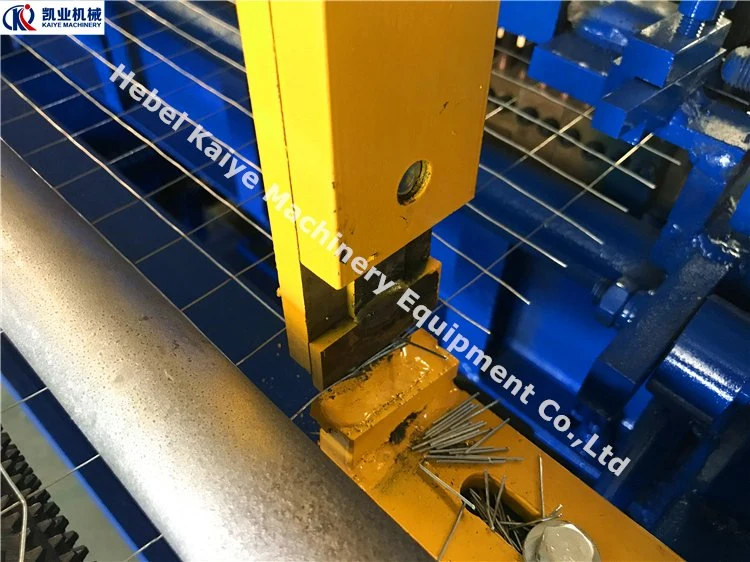 Full Automatic Welded Wire Mesh Machine in Roll