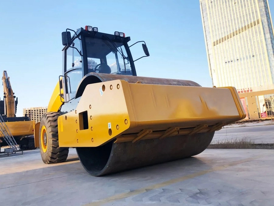 Liugong 26ton Rollers Vibratory Single Drum Road Roller 6126e Hot Sale