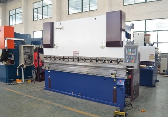 80t2500 mm Hydraulic Control Metal Sheet Power Brake Press in Aviation Industry