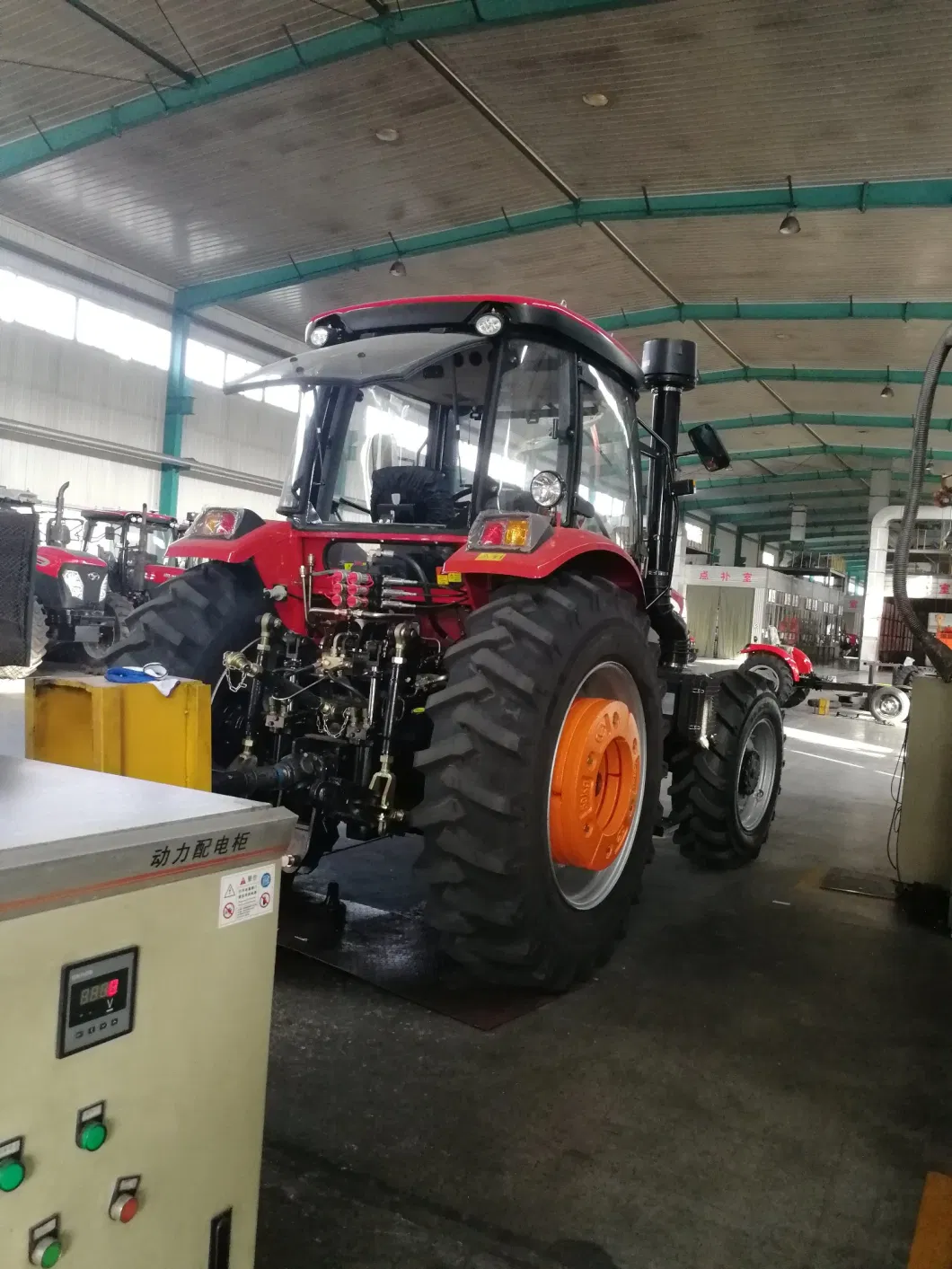 45HP 4WD Tractor with Good Price Farm Tractors