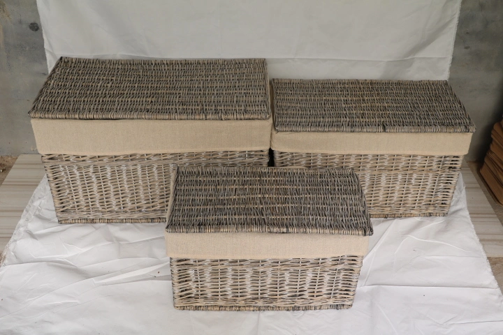 Hand Woven Willow Storage Basket with Lid Liner Used for Bathroom Living Room