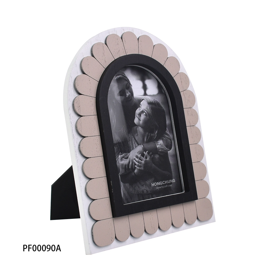 New Heart Design Wave Design Wooden Plastic 4X6&prime;&prime; 5X7&prime;&prime; 6X8&prime;&prime; 8X10&prime;&prime; Photo Frame for Decoration