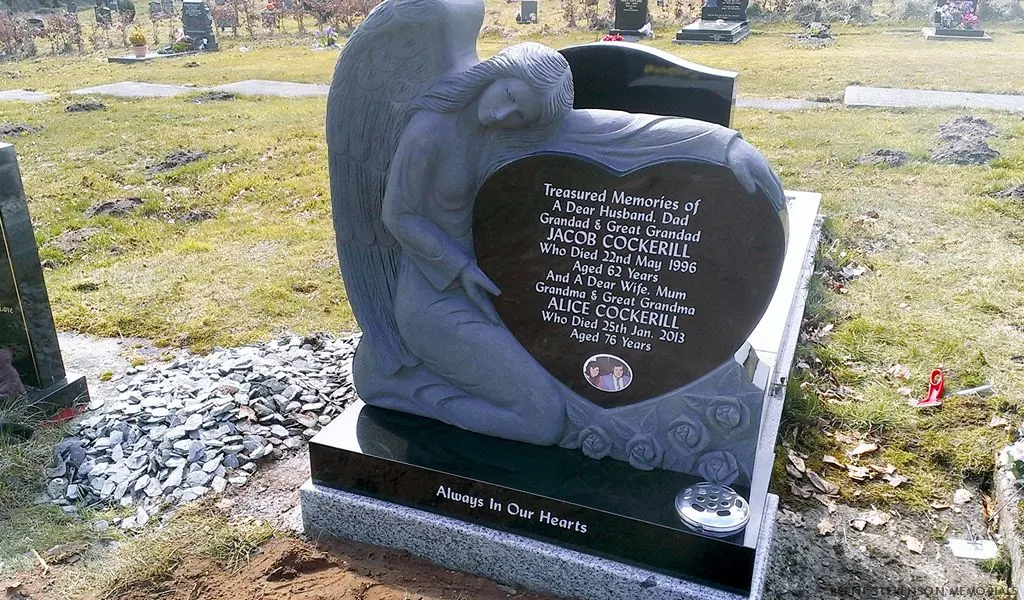 Natural Granite Stone Open Book Gravestone Memorial Plaques for Outside