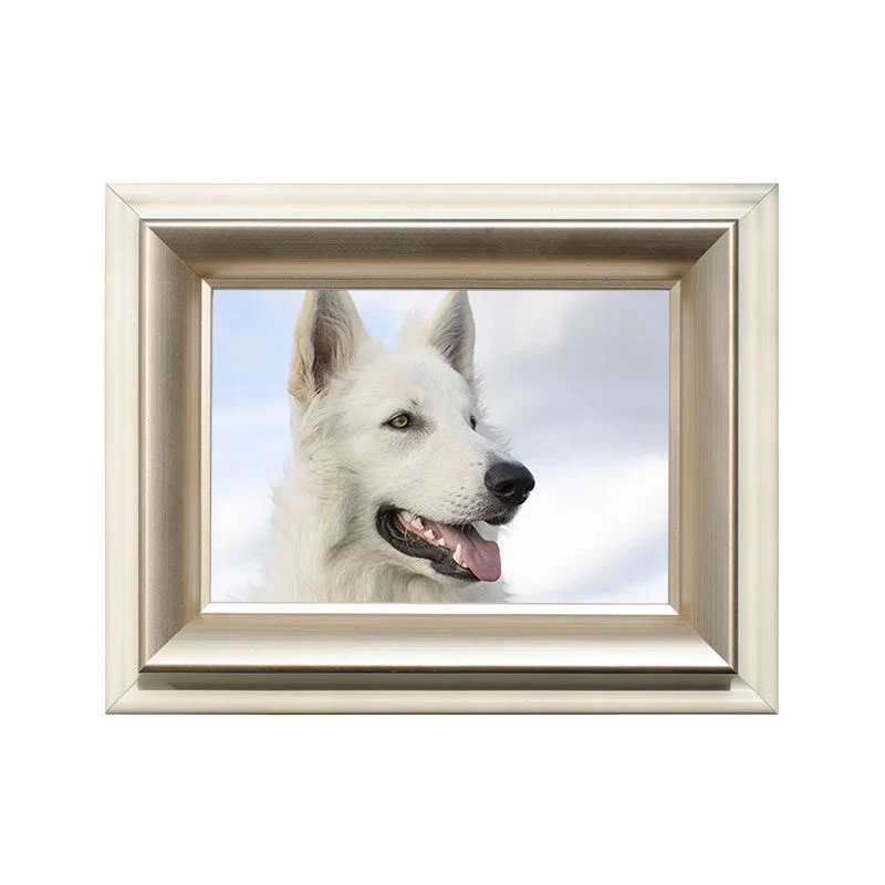 Customizable Custom European New Style Vintage Picture Frames Custom Family Photo Frames