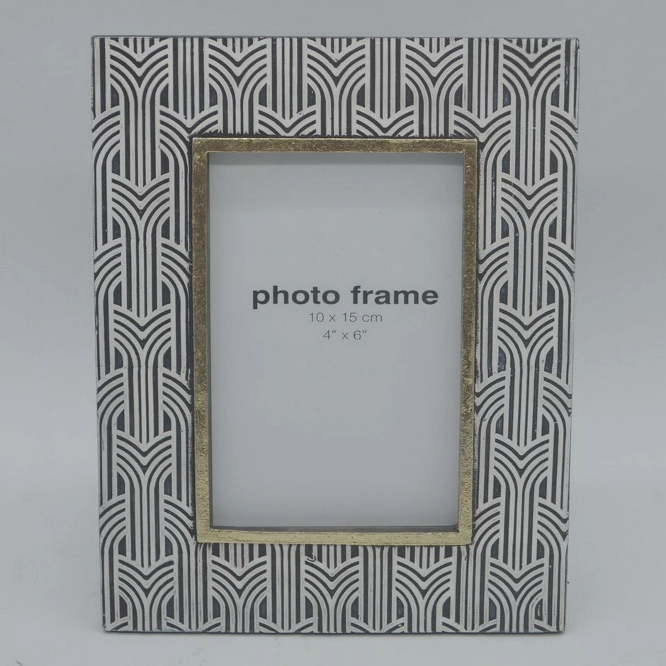 Antique Wood Single Opening Photo Frame