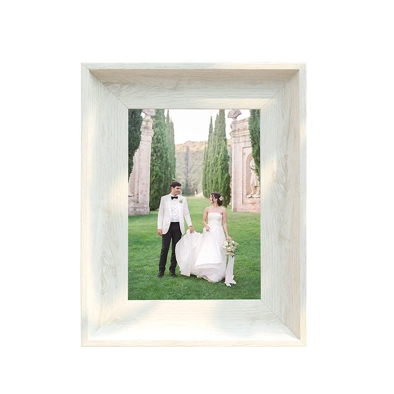 Customizable Custom European New Style Vintage Picture Frames Custom Family Photo Frames