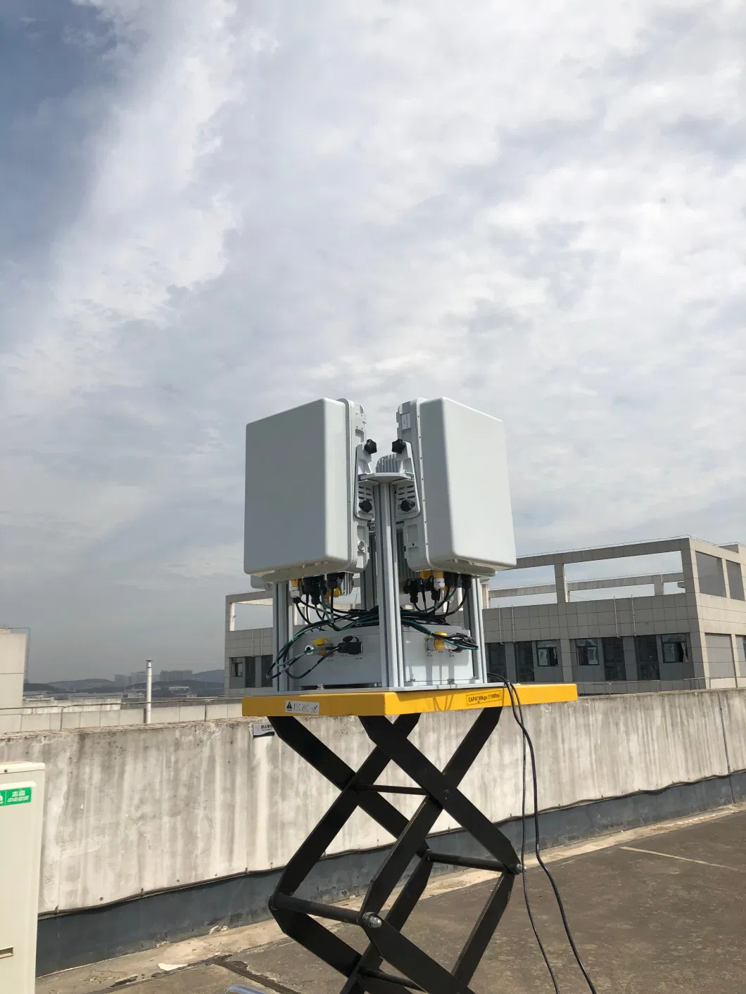 Video Surveillance Solution Radar for All-Weather, Day & Night Detection