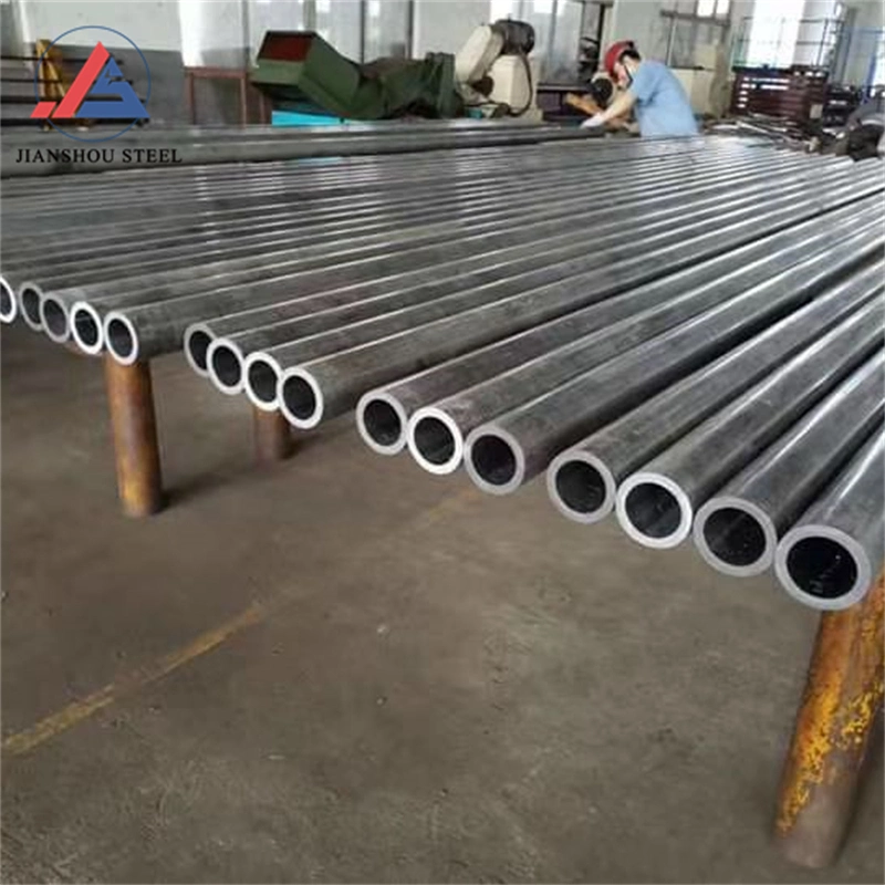 Low Carbon Steel Pipe ASTM 106 Gr. B Seamless Carbon Steel Pipe Tube