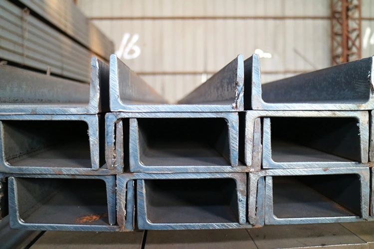 Low Carbon JIS Ss540 Mild Steel U Channel Steel for Windows / Machinery (PFC UPN UPE)