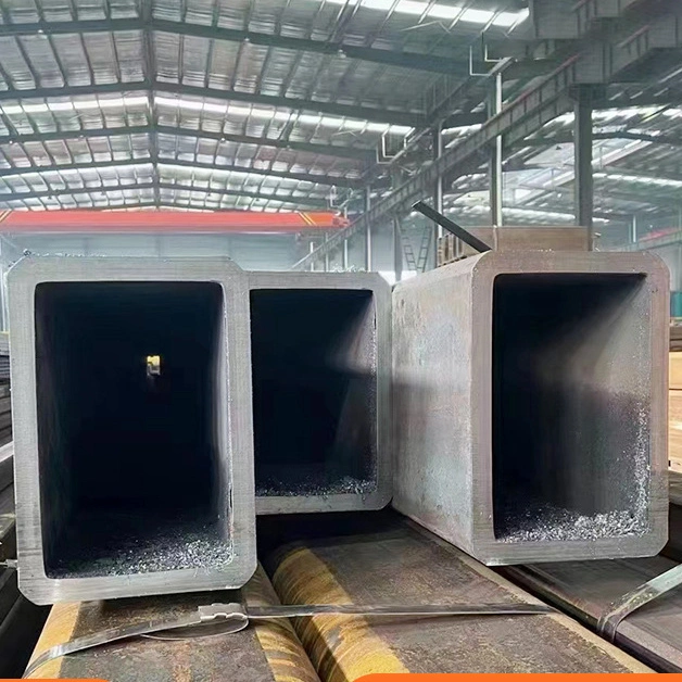 Q235 Square / Rectangular / Round Black Welded Steel Pipe Steel Tube Steel Hollow Section From China