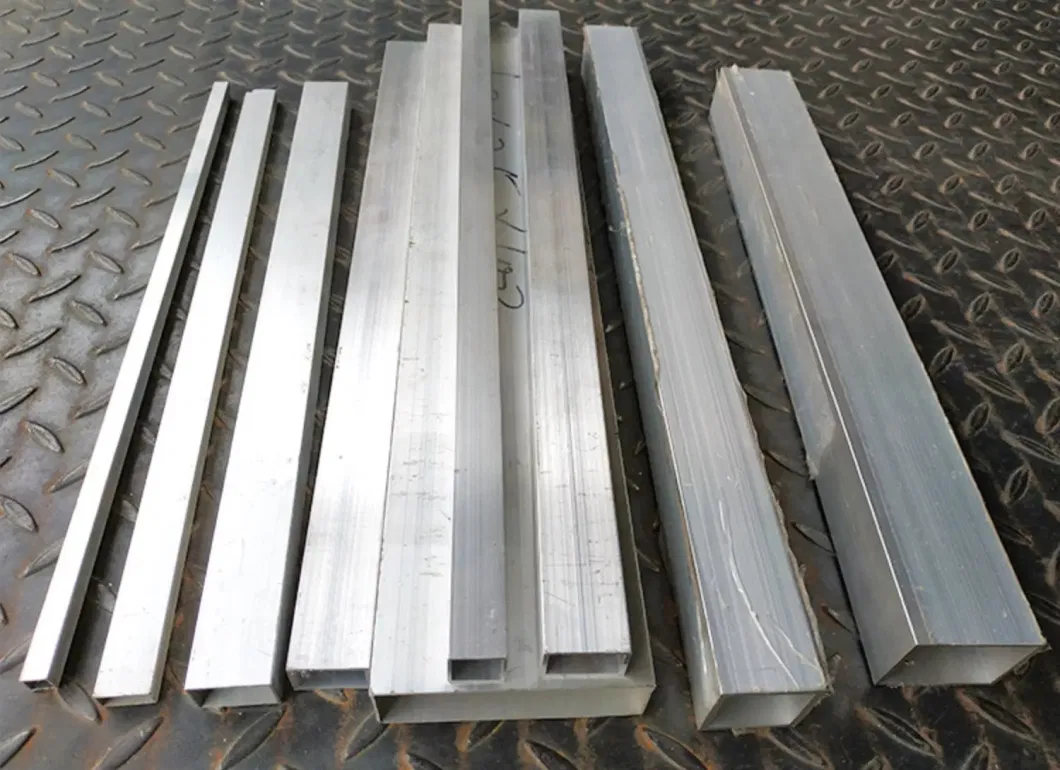 Hot Dipped Cold Rolled Hollow Galvanized ERW Q195 Q235 40*40 60*60steel Pipe Square Iron Tube Rectangular Section for Carports