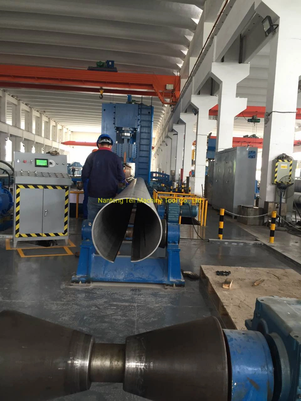 Forming of LSAW Steel Pipe (UOE AND JCOE)