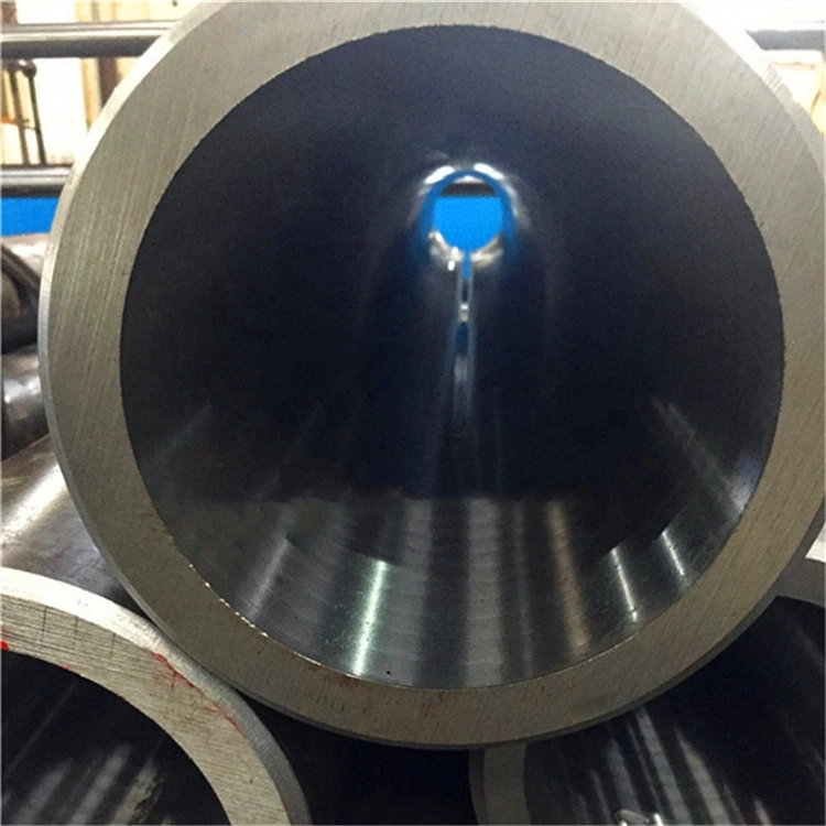 High Quality Seamless Carbon Steel Boiler Tube/Pipe ASTM A192 Seamless Water Pipe Black Steel Pipe