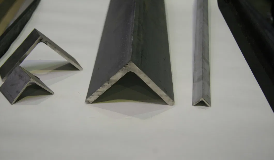 Hot-Rolled Structural Iron Angle Bar Q235 Q345 S235 S275 S355 Ms Steel Angle Section Galvanized Angle Bar