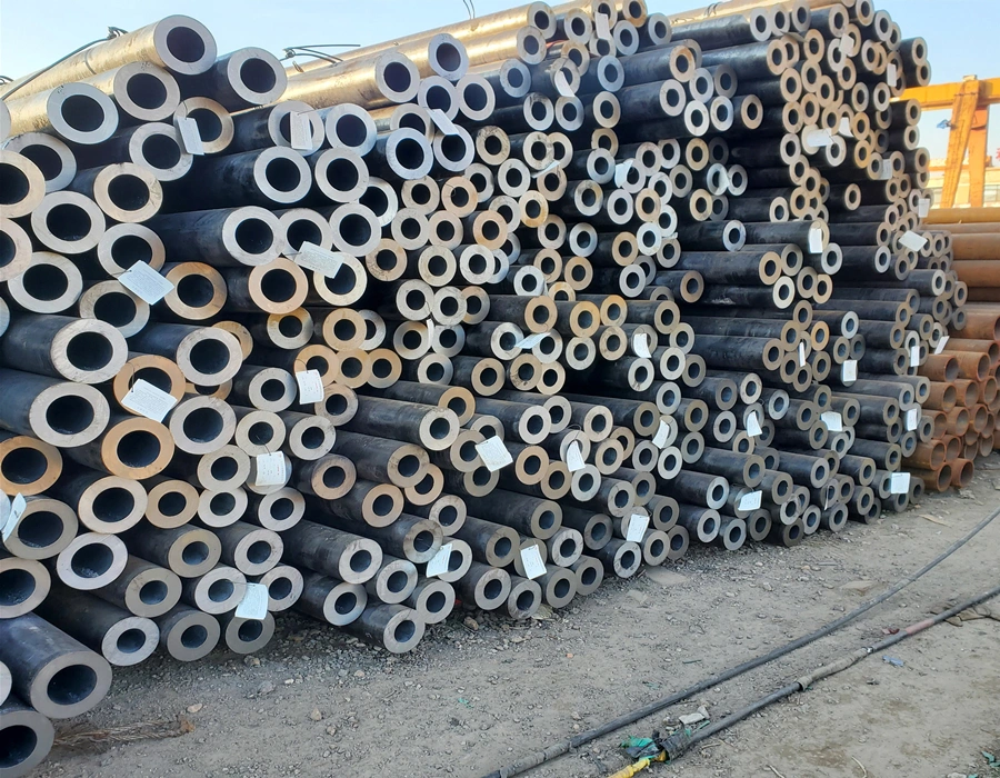 Baowu Steel ERW Steel Pipe ASTM 42CrMo 15CrMo Seamless Carbon Steel Tube