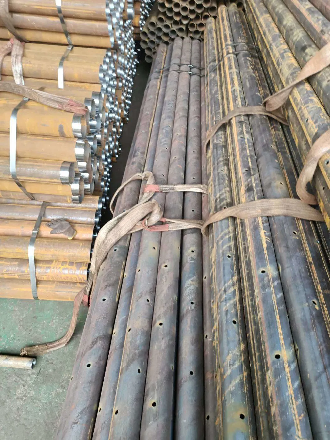 En10210/En10219 Seamless S355j2 Tubes S355j0 Seamless Steel Pipe Cutting