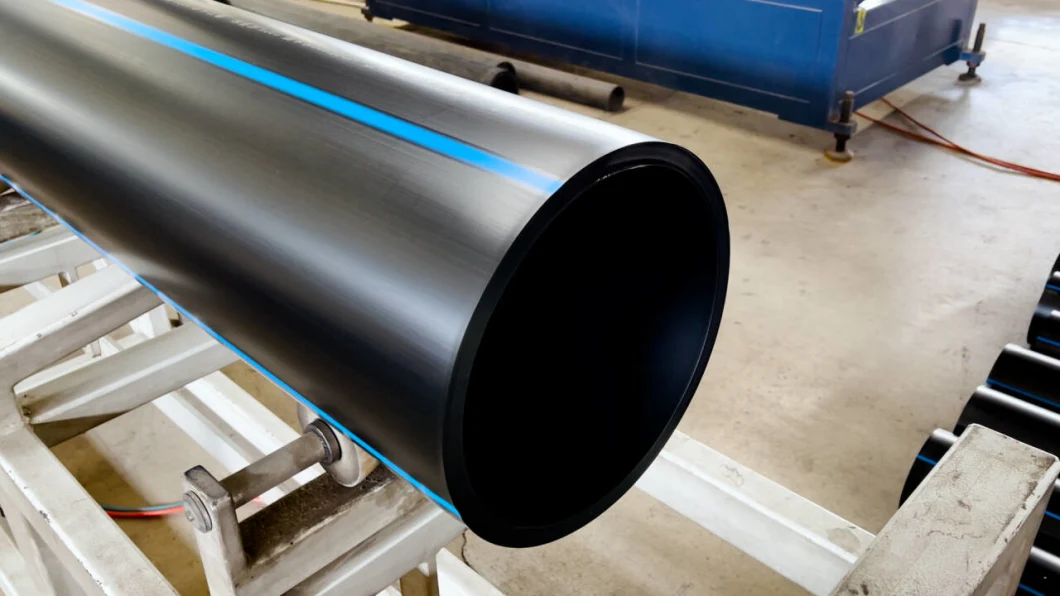 Large Size Od630mm-Od1200mm SDR11 Pn16 HDPE Pipe Supplier in China