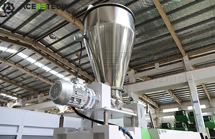 HDPE Bottle Flakes BOPP Plastic Recycling Machine