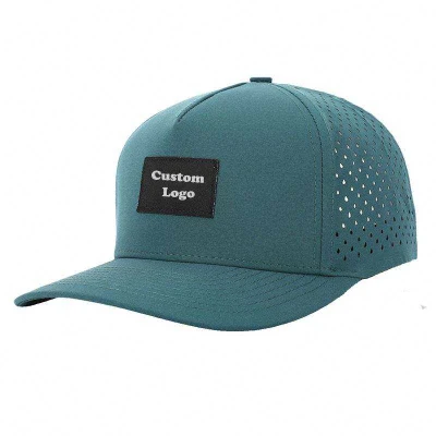 Großhandel Custom 5 Panel Gummi PVC Logo Seil Baseball Cap Wasserdichte Laser Cut Hole Perforierte Hut Performance Sport Papa Hut