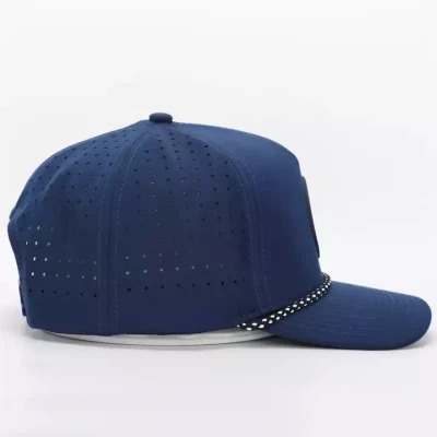 Custom 5 Panel Gummi PVC Logo Seil Baseball Cap Melin Wasserdichte Polyester Laser Cut Blue Surf Perforierte Hut Gorras Angeln Performance Sports Dad Golfkappe