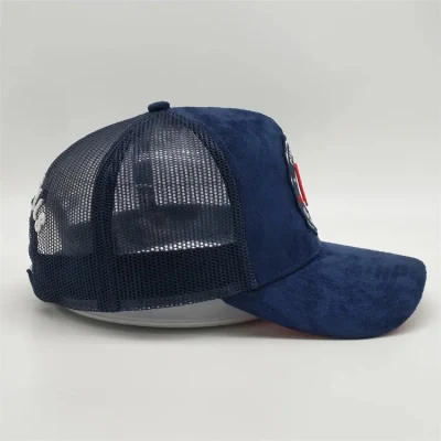 China Factory Großhandel Benutzerdefinierte Hohe Profil 5 Panel Stickerei Patch Logo Gebogene Krempe Mesh Gorras Snap Back Winter Wildleder Trucker Hutkappe