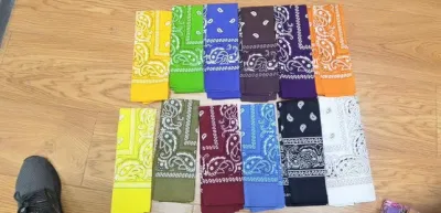 Mikrofaser Outdoor Motorrad Mehrzweck Atmungsaktiv Waschbar Radfahren Bandana Hals Gaiter Vielseitiger Sport- Und Freizeitkopfschmuck Mit Kopfband
