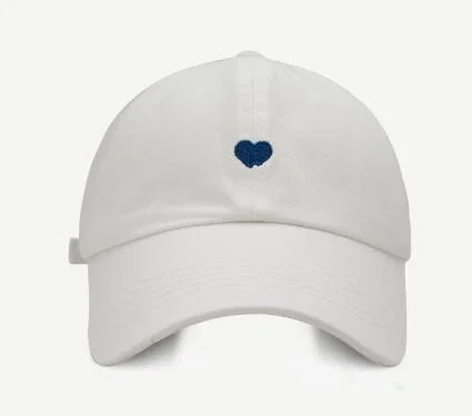 High Quality Colorful Empty Top Baseball Cap with Love Embroidery