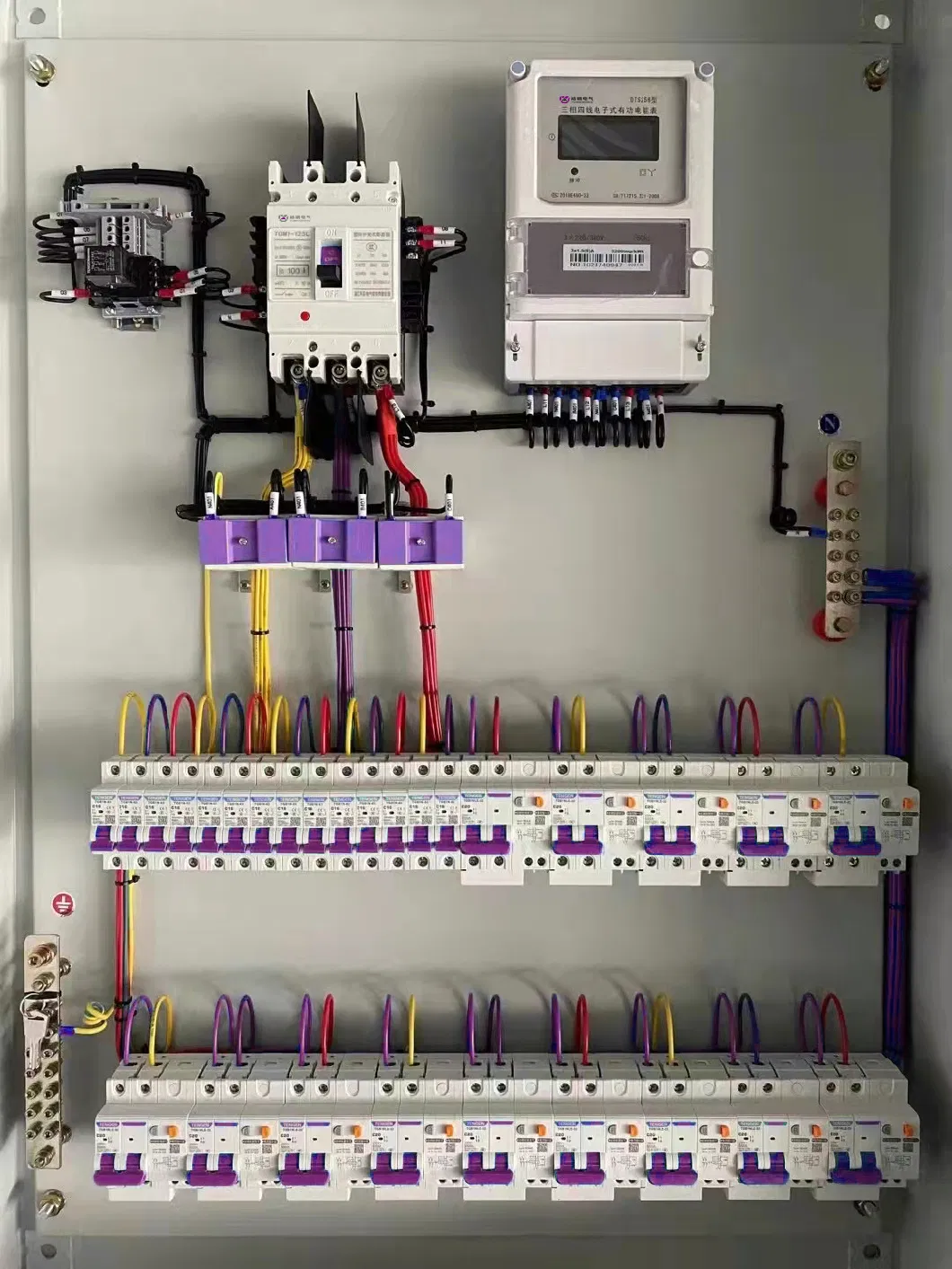 Factory OEM MCCB 100A 120A Smart Circuit Breaker Good Quality 3 Phase Breaker