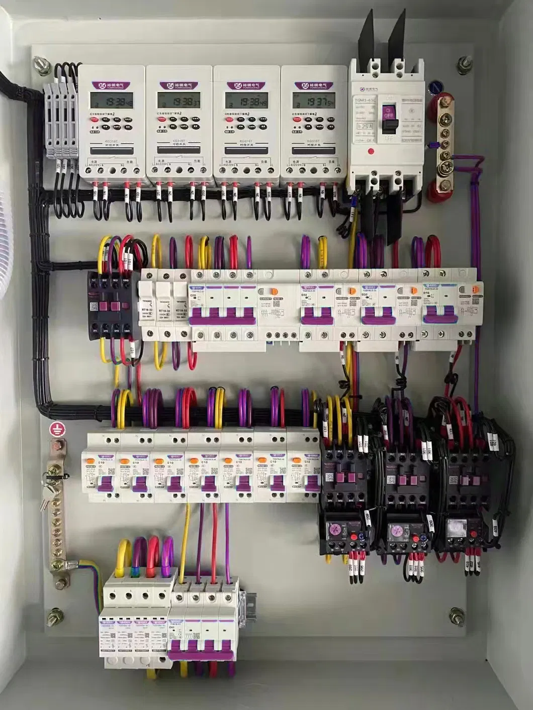 Factory OEM MCCB 100A 120A Smart Circuit Breaker Good Quality 3 Phase Breaker