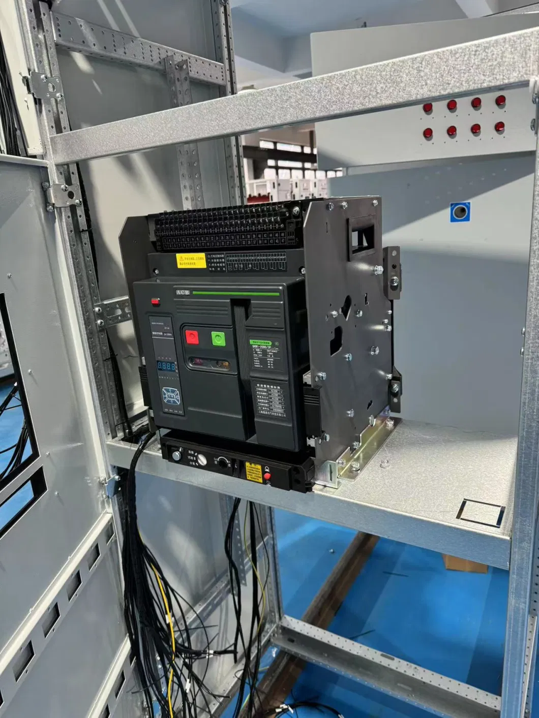 800A Low Voltage Intelligent Universal Circuit Breaker