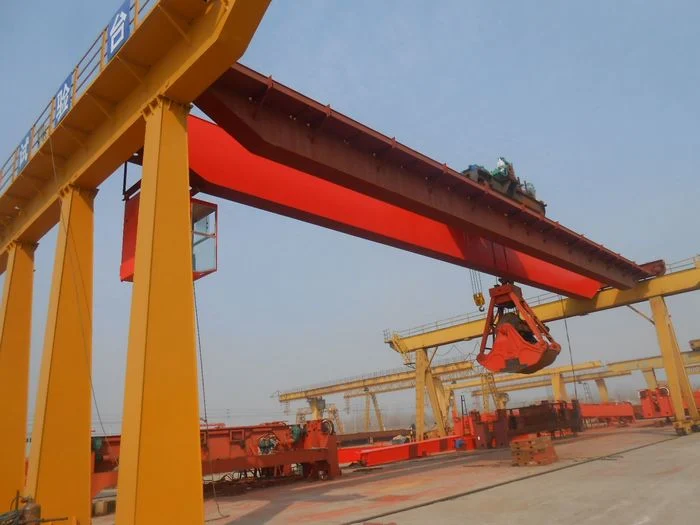 Factory Use Qn Model Crane Bridge Travelling Hook and Grapple Crane