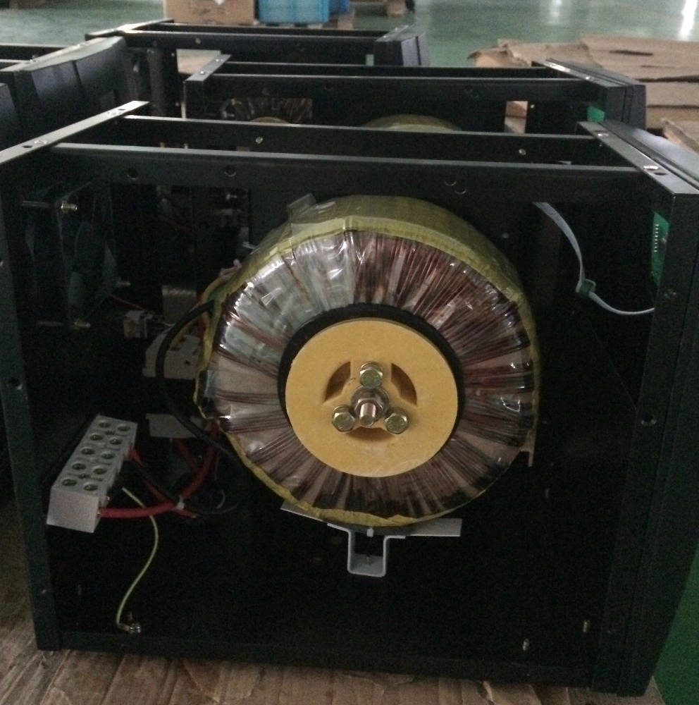 Ttn 2kVA 90% Effiency AC Voltage Regulator High Frequency Stabilizer