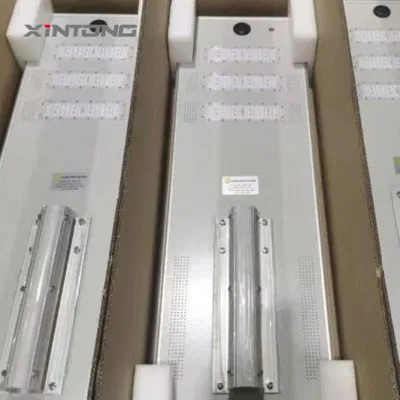 Sensore di movimento intelligente impermeabile per esterni IP65 integrato da 15 W all-in Una luce solare a LED per illuminazione stradale