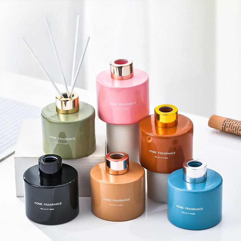 Manufacturers Cylinder Glass Empty Black Pink Gray Black Colored Reed Diffuser Bottles 140ml 4oz with Sticks